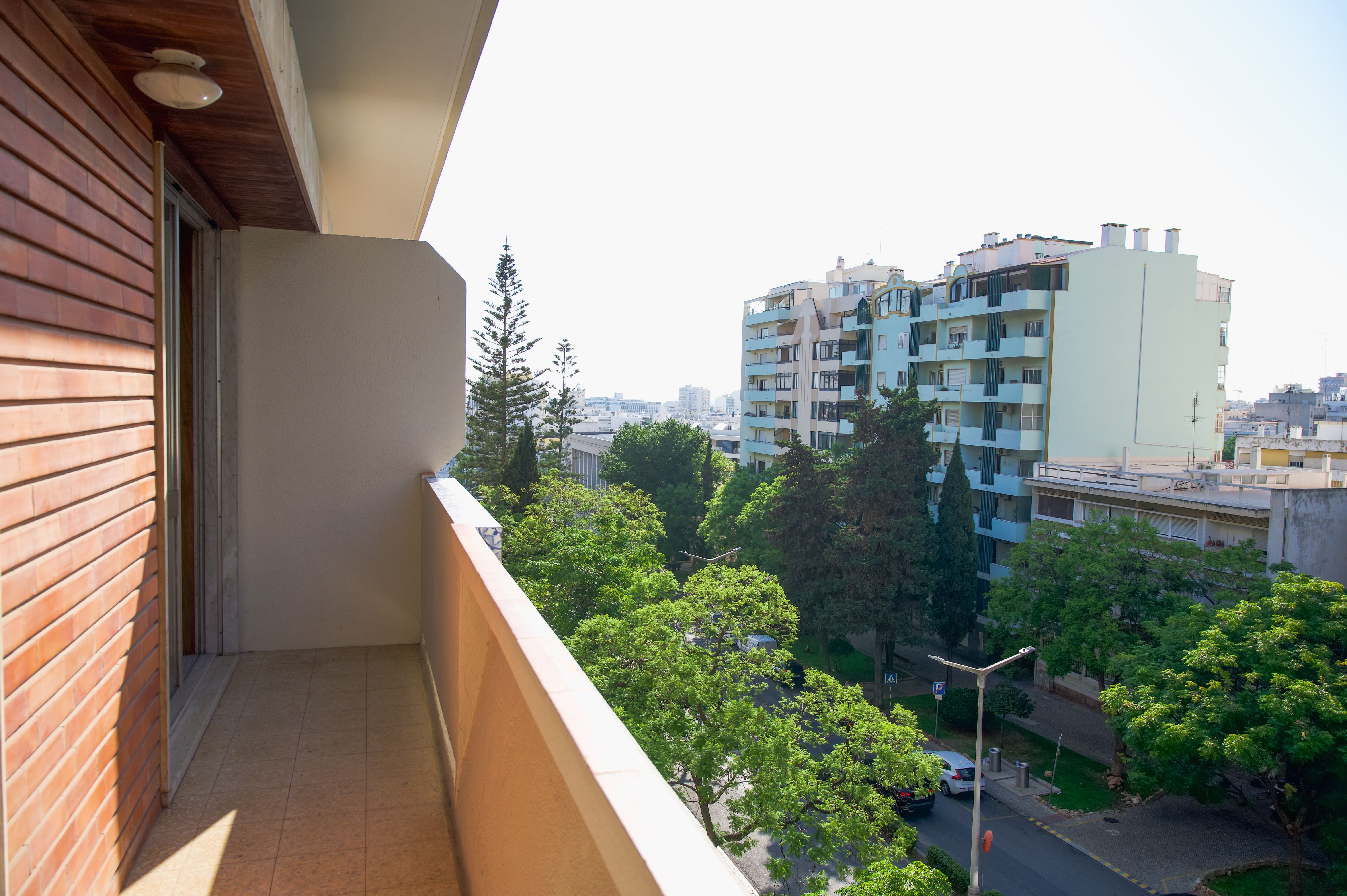 Avenue Apartment - Image 5