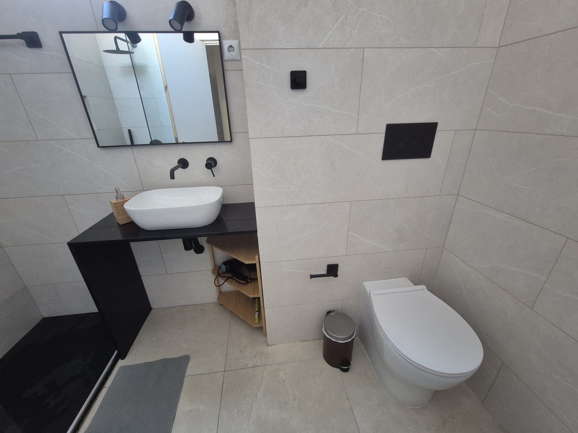 Figueira 4D Apartment - Image 5